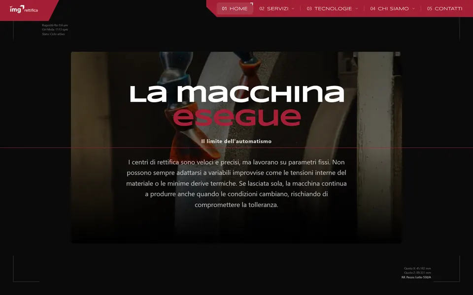 “La macchina esegue”: la foto della mola tra i mirini agli angoli, la linea rossa e i parametri di lavoro